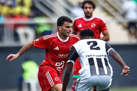 "تغيير في طاقم الضيف".. الأهلي بالزي التقليدي ضد إيجل نوار (صورة)